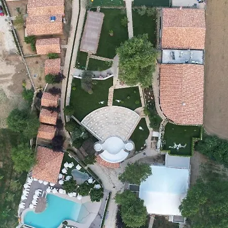 Üdülőközpont Flumen Park